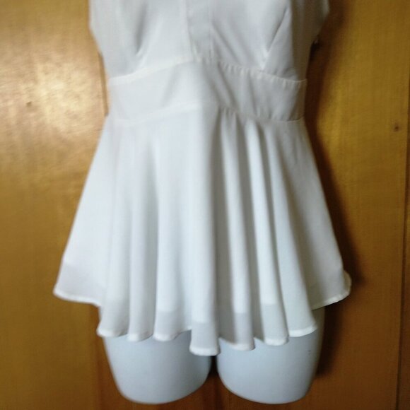 EXPRESS Women's XS Baby Doll Peekaboo Back Strappy White Side Zip Blouse - Picture 3 of 7